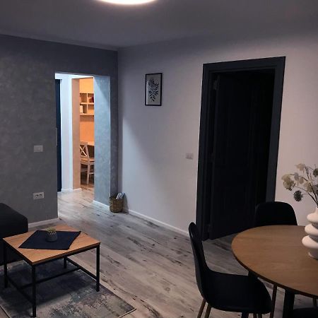 Homely Apartment Suceava Eksteriør bilde